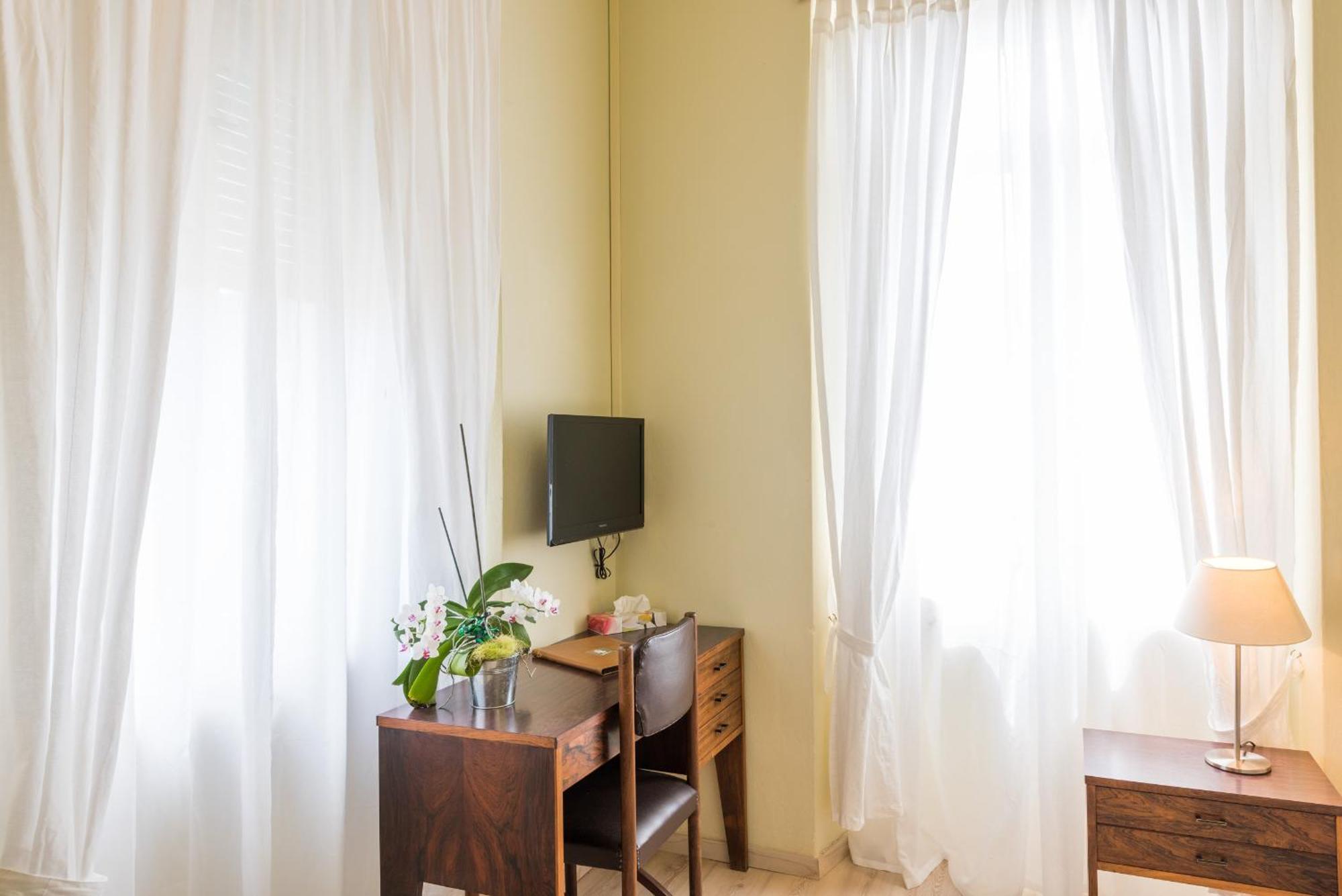 Albergo Hotel テッサーエーテ エクステリア 写真