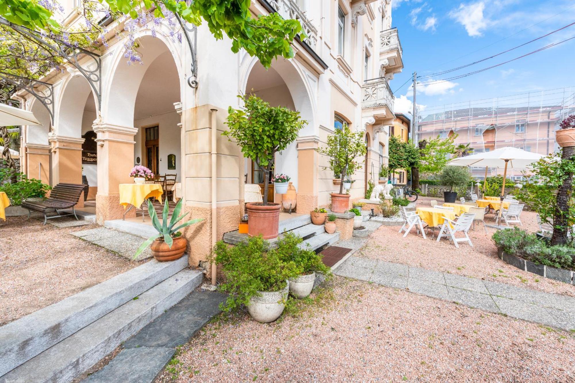Albergo Hotel テッサーエーテ エクステリア 写真
