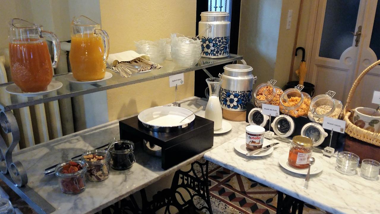 Albergo Hotel テッサーエーテ エクステリア 写真